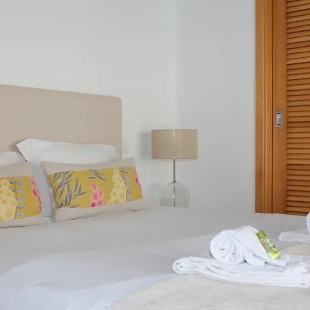 Semesterbostad Stunning Townhouse T3