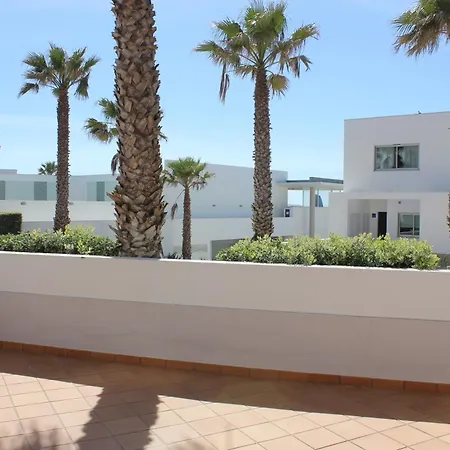 Stunning Townhouse T3 Semesterbostad Óbidos